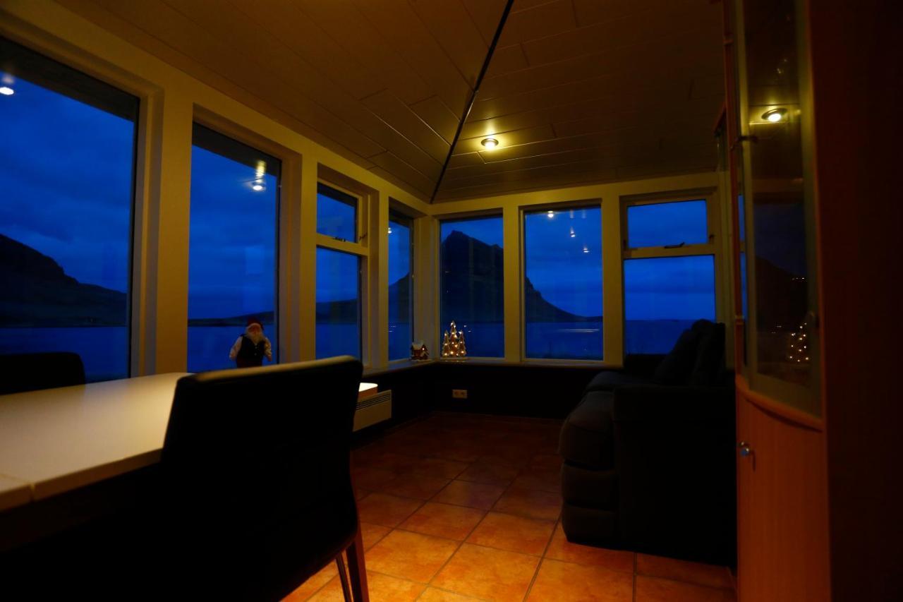 Hellnafell Appartement Grundarfjordur Buitenkant foto
